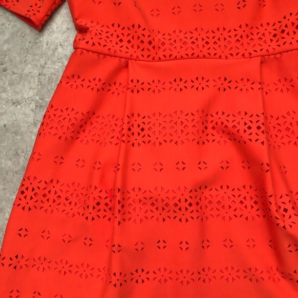 Banana Republic Cut-Out Scalloped Dress - Picture 2 of 3